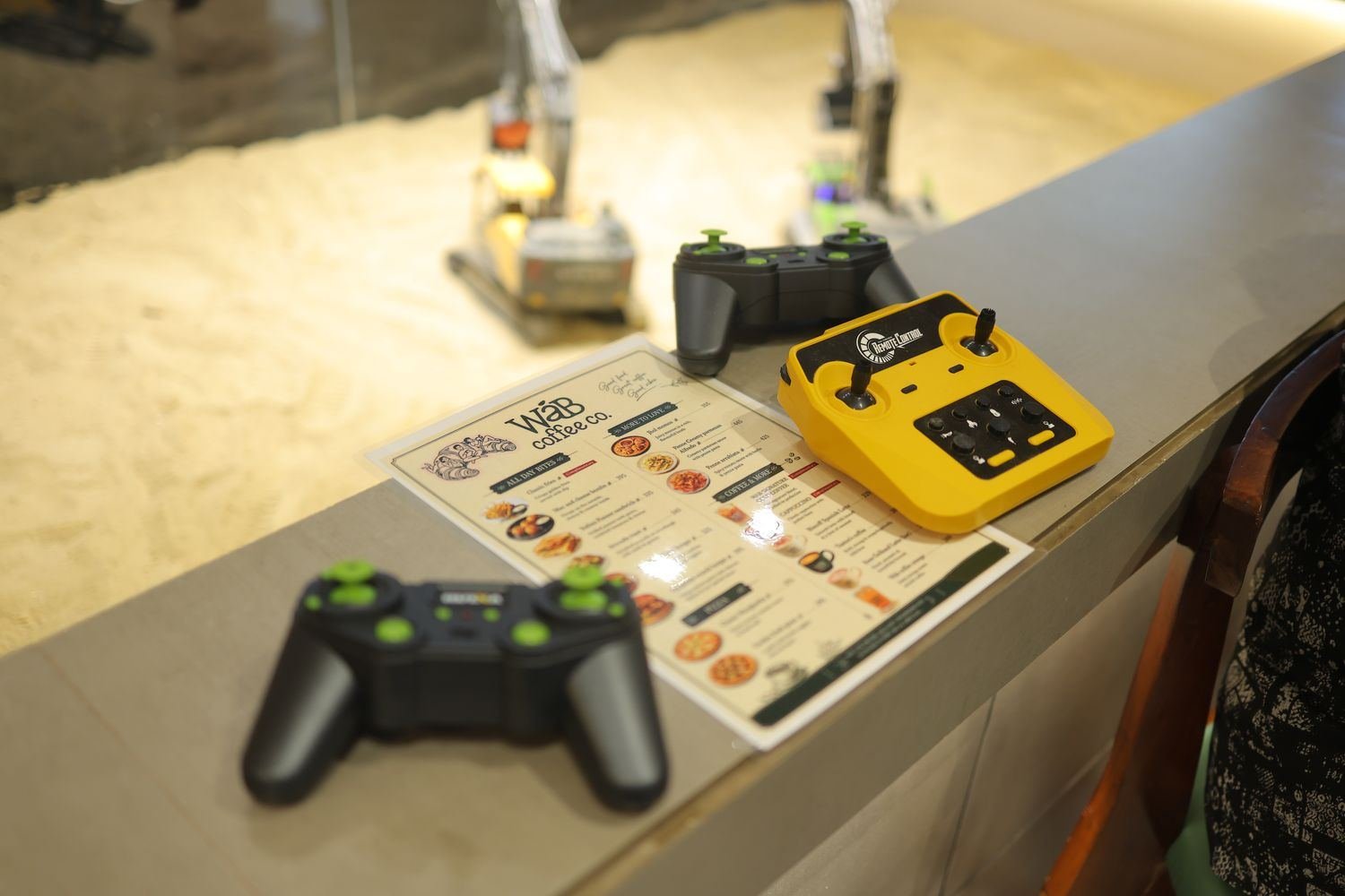 RC excavator sand table